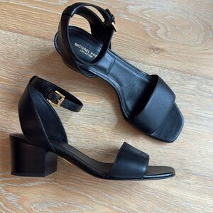 Michael KORS COLLECTION $395 sandals black all leather mid heel 7.5